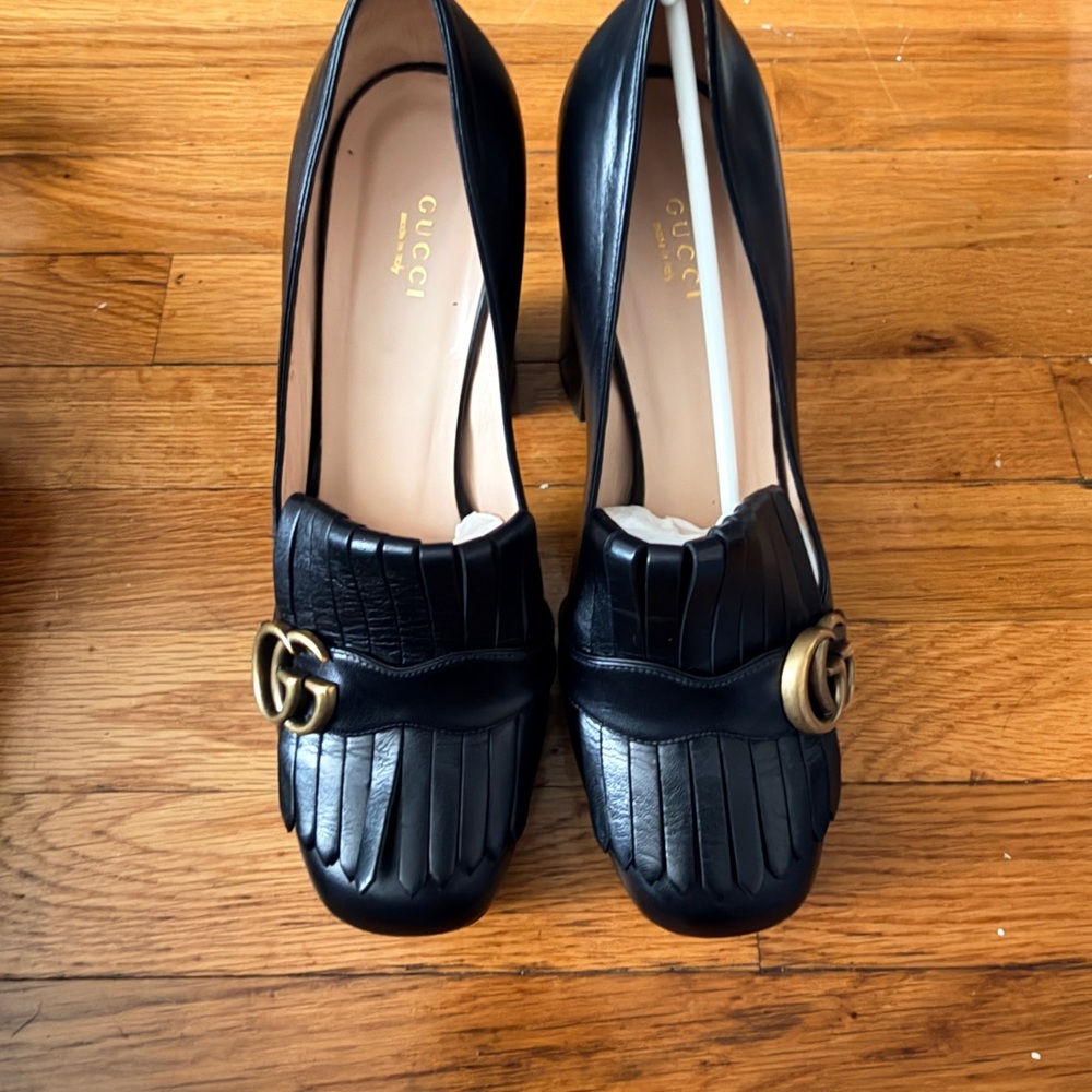Gucci Marmont Leather Fringe Heels – Black – GG Logo – Size 42